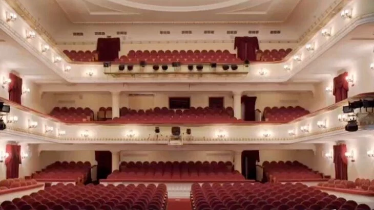 Собянин: около 270 премьер было в столичных театрах в прошлом году