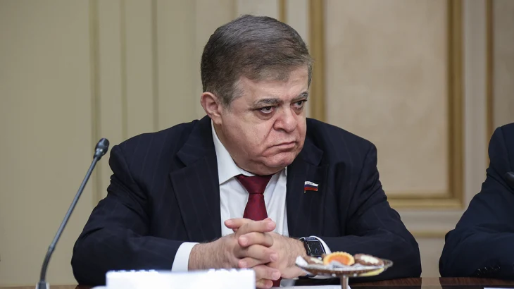 «Видимо, договорились»: Джабаров заявил, что РФ готова на компромисс по Украине «Видимо, договорились»: Джабаров заявил, что РФ готова на компромисс по Украине