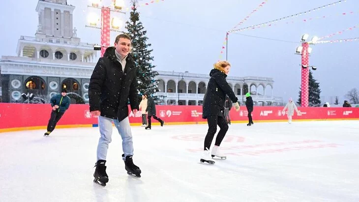 "Аристократические" катания на коньках пройдут в рамках проекта "Зима в Москве"