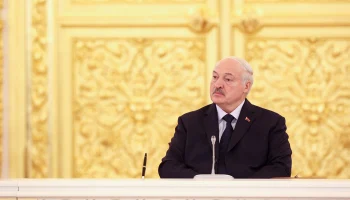 Лукашенко отправился с рабочим визитом в Россию Лукашенко отправился с рабочим визитом в Россию