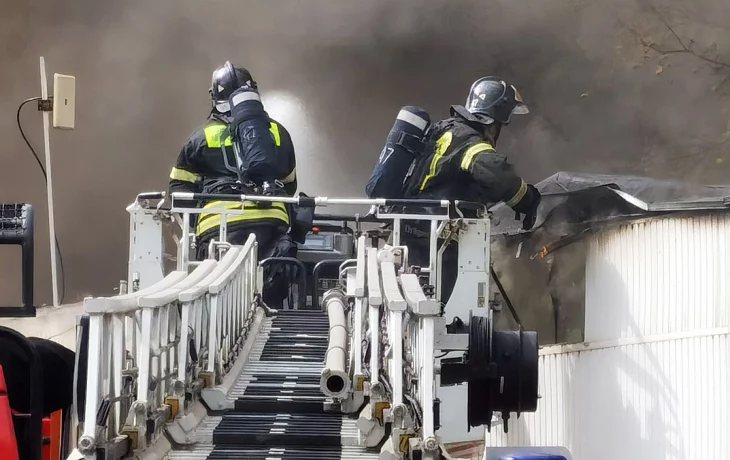 Пожар произошел в жилом доме в районе Филевский парк Пожар произошел в жилом доме в районе Филевский парк