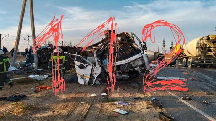 Три человека погибли в результате ДТП с автобусом в Астраханской области