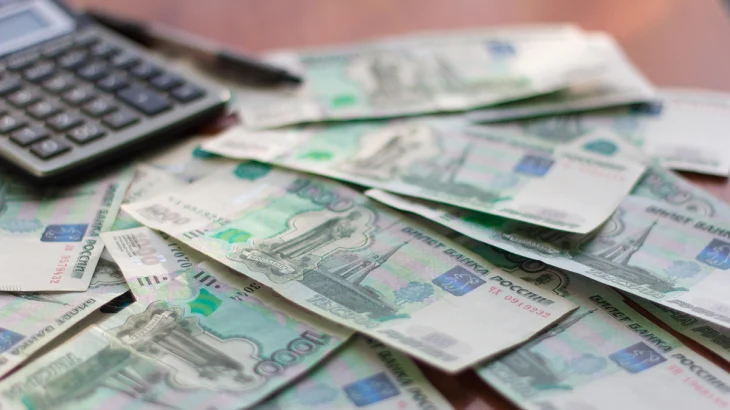 Более 40: какие социальные выплаты проиндексируют с 1 февраля и на сколько