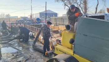 Почти 150 тыс человек остались без холодной воды в Барнауле из-за аварии