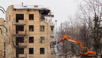 Первые жилые дома в поселении Марушкинском снесли в рамках реновации