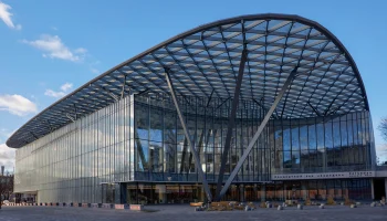 Зал «Зарядье» приглашает на уникальную программу европейской духовной музыки Зал «Зарядье» приглашает на уникальную программу европейской духовной музыки