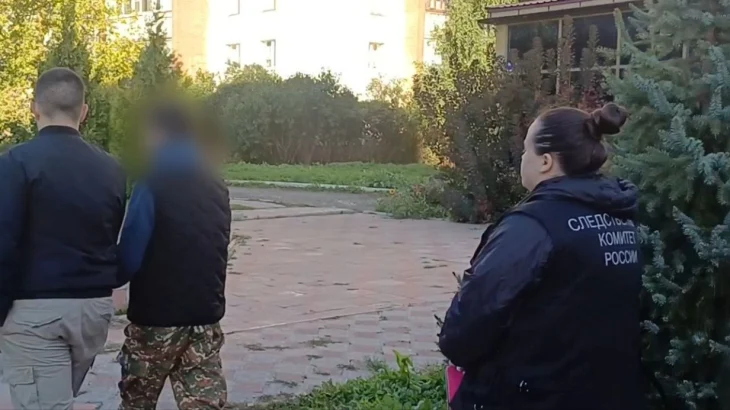 Мужчина изнасиловал девочку прямо на улице в Пензе Мужчина изнасиловал девочку прямо на улице в Пензе