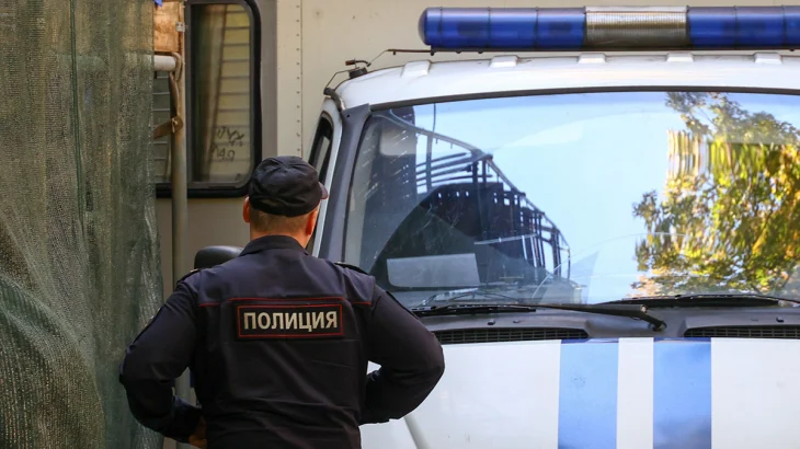 Задержанной за нападение на сестер-подростков в Уфе предъявили обвинение Задержанной за нападение на сестер-подростков в Уфе предъявили обвинение