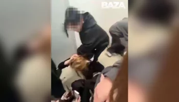 Школьницы в Подмосковье избили сверстницу и засняли это на видео