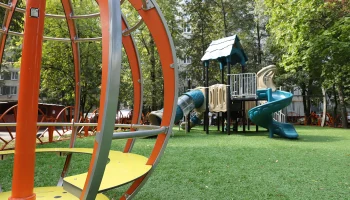 СК завершил расследование дела москвича, избившего полицейских на детской площадке