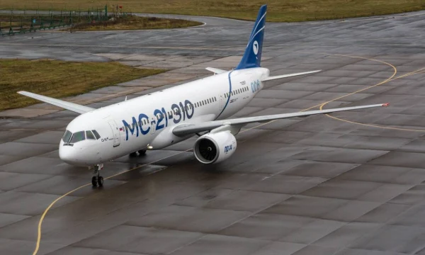 Второй импортозамещенный самолет МС-21 пролетел почти через всю Россию Второй импортозамещенный самолет МС-21 пролетел почти через всю Россию