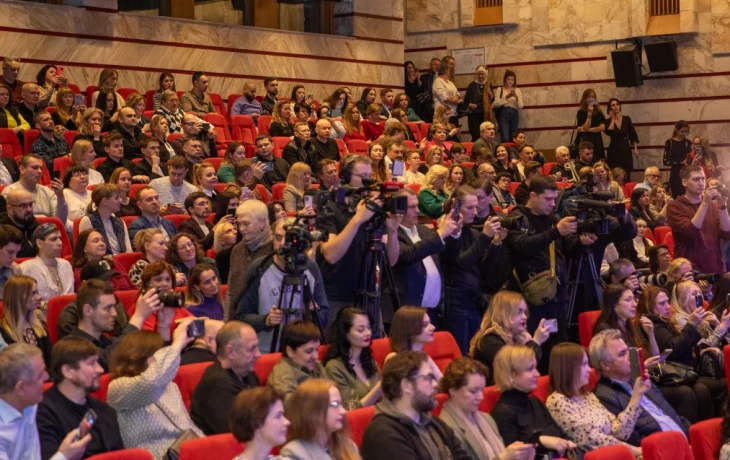 Фильм с воспоминаниями жителей блокадного Ленинграда покажут в Музее Победы Фильм с воспоминаниями жителей блокадного Ленинграда покажут в Музее Победы
