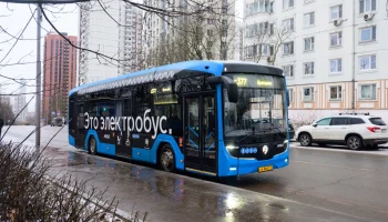 Более 50 электробусов курсируют на экологичных маршрутах, запущенных в Москве с начала года