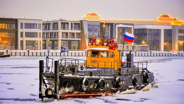 Собянин рассказал, как ледоколы обеспечивают движение по Москве-реке