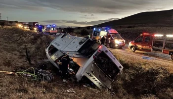 Два человека погибли в результате ДТП с автобусом в Турции