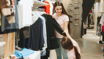 В России увеличилось число отечественных брендов одежды и обуви