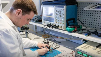 Собянин: Москва помогает бизнесу выводить инновационные разработки на рынок