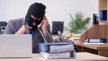 ТАСС: генерал-лейтенант Генштаба ВС РФ Гриднев отдал мошенникам 19,5 млн руб