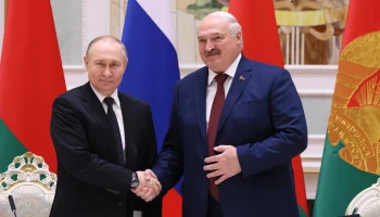 Путин поздравил Лукашенко с переизбранием на пост президента страны