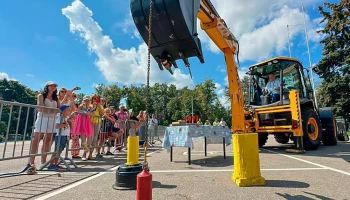 В столице пройдет экскаватор-шоу в рамках форума-фестиваля &laquo;Москва 2030&raquo;