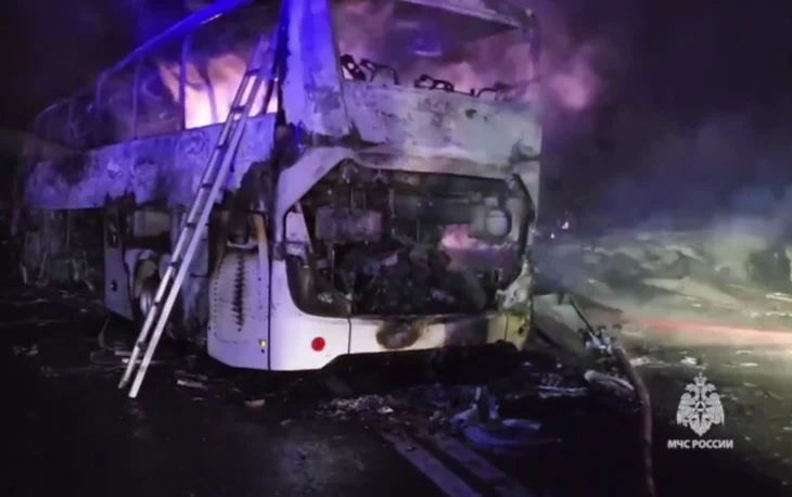 МЧС показало кадры с места ДТП с автобусом и грузовиком в Краснодарском крае МЧС показало кадры с места ДТП с автобусом и грузовиком в Краснодарском крае