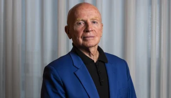 Американский инвестор Марк Мобиус скончался на 90-м году жизни