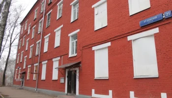 На юге Москвы былой облик вернули кирпичному дому 1958 года постройки На юге Москвы былой облик вернули кирпичному дому 1958 года постройки