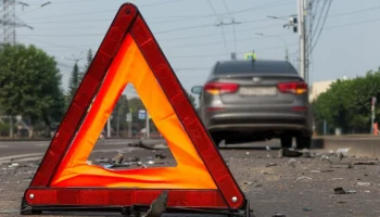 Три автомобиля столкнулись на Юго-Восточной хорде