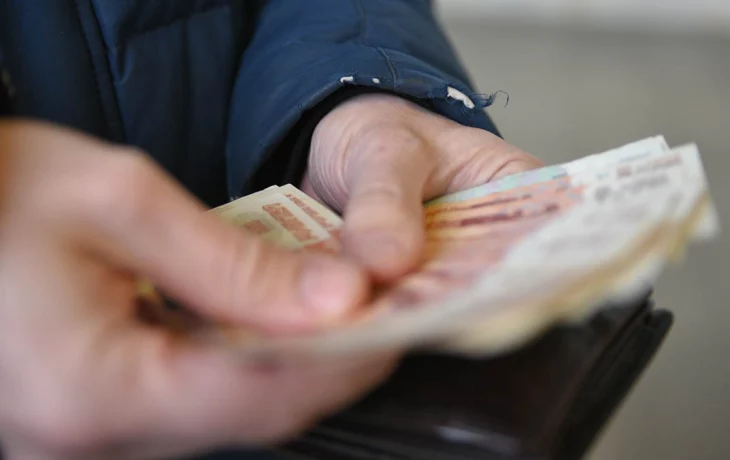 Росстат: Уровень бедности в РФ в 2023 году упал до исторического минимума Росстат: Уровень бедности в РФ в 2023 году упал до исторического минимума