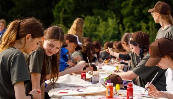 Собянин: Сеть спортивно-патриотических лагерей в этом году будет расширена Собянин: Сеть спортивно-патриотических лагерей в этом году будет расширена