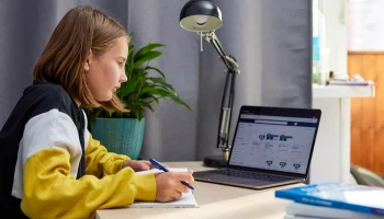 Собянин рассказал о нововведениях МЭШ