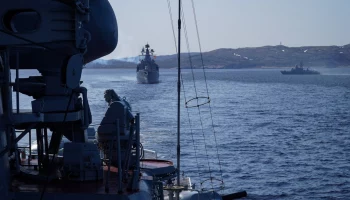 Тихоокеанский флот начал развертывание на учениях с участием около 40 кораблей