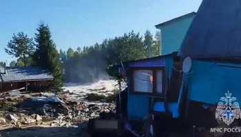 Трое из 10 пострадавших при прорыве дамбы в Карелии госпитализированы