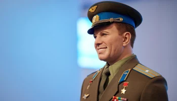 В &laquo;Мосфото&raquo; опубликовали кадры из музея пластических фигур в парке &laquo;Зарядье&raquo;