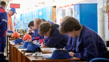 Первые выпускники &laquo;Профессионалитета&raquo; устроились в московский метрополитен