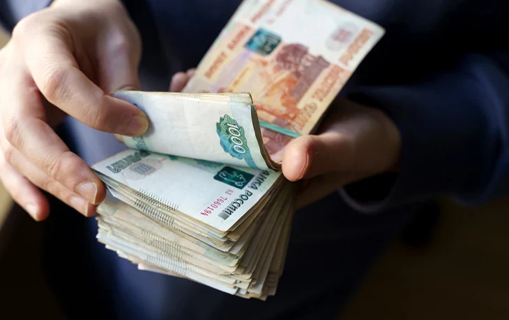 МВД РФ предложило разрешить следователям приостанавливать денежные переводы