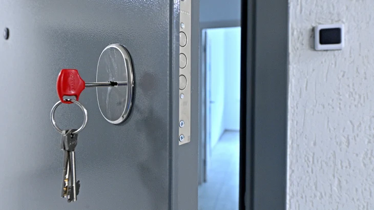 В РФ стали массово возвращать квартиры продавцам после скандала с Долиной В РФ стали массово возвращать квартиры продавцам после скандала с Долиной