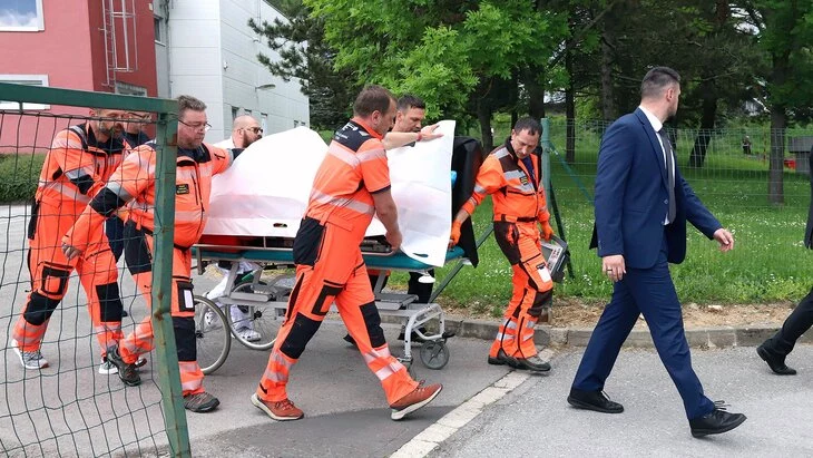Pravda: премьера Словакии Фицо ожидает новая хирургическая операция Pravda: премьера Словакии Фицо ожидает новая хирургическая операция