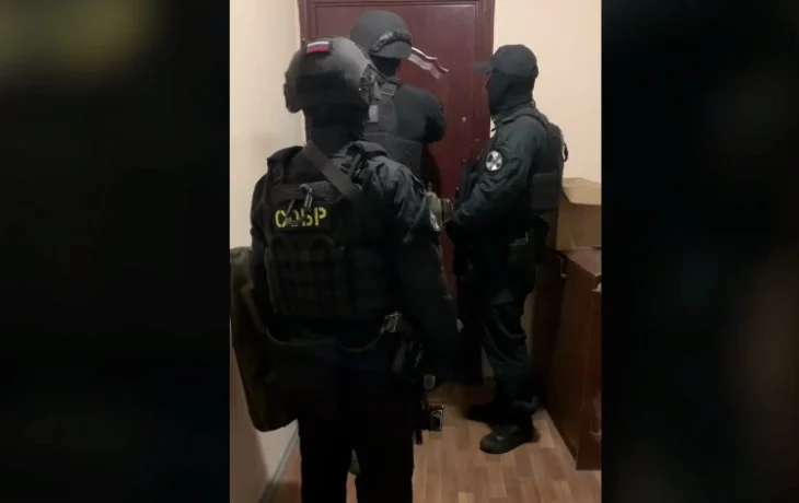 Появилось видео задержания в Москве сторонников РДК* Появилось видео задержания в Москве сторонников РДК*