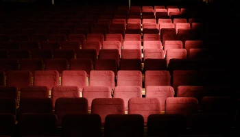 «Мосбилет» приглашает на премьерный спектакль в Театр на Юго-Западе «Мосбилет» приглашает на премьерный спектакль в Театр на Юго-Западе