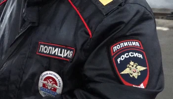Школьница погибла после падения с пятого этажа в Карелии