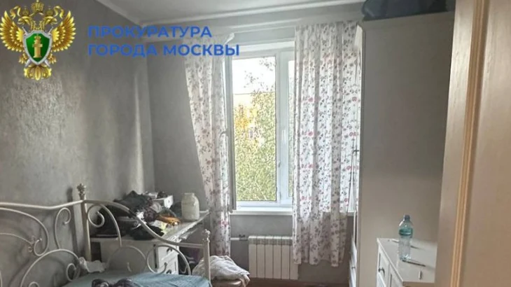 Пятилетний мальчик упал с девятого этажа на юге Москвы и разбился насмерть Пятилетний мальчик упал с девятого этажа на юге Москвы и разбился насмерть