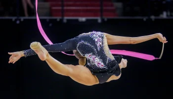 Россиянки выиграли ЧМ по художественной гимнастике в командном многоборье