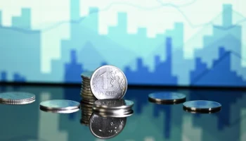 В ЦБ заявили о необходимости более плавного снижения ключевой ставки