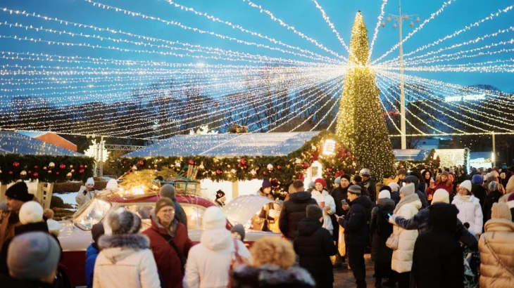 Сергунина пригласила москвичей и туристов на новогоднюю программу культурных площадок
