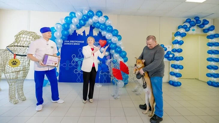 В Москве наградили стотысячного посетителя суперсервиса "Мой питомец" В Москве наградили стотысячного посетителя суперсервиса "Мой питомец"