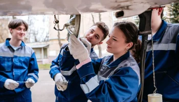 Сборная Москвы победила на чемпионате высоких технологий в Великом Новгороде