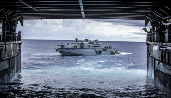 Катер США открыл огонь в кубинских водах