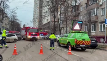 Пожар в доме на Первомайской улице Москвы потушен, пострадавших нет