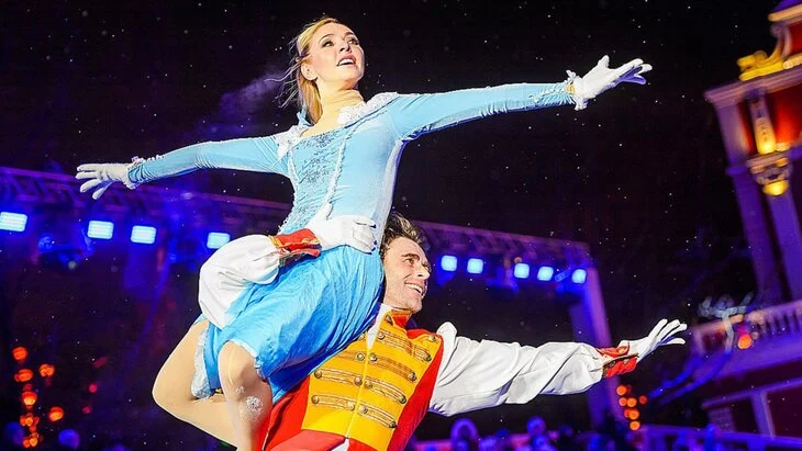 В рамках "Зимы в Москве" пройдет более 170 ледовых шоу известных фигуристов В рамках "Зимы в Москве" пройдет более 170 ледовых шоу известных фигуристов